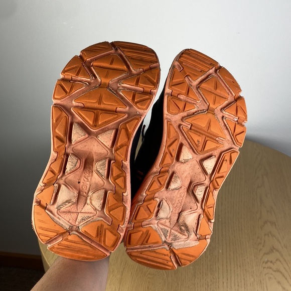 Hoka One One Women’s 7.5 Stinson ATR 6 Running Shoes Colorful Athletic Sneaker - Picture 7 of 9